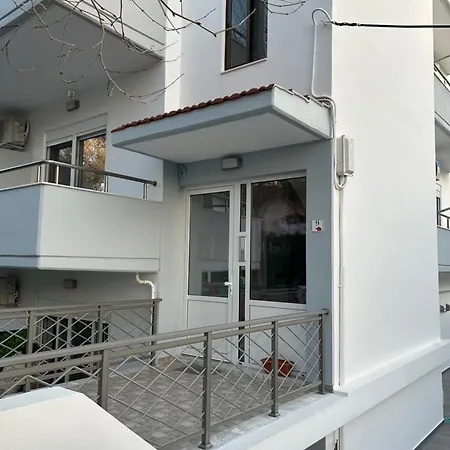 Evelyn's Cozy Lägenhet Rhodes City