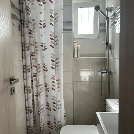 Evelyn's Cozy דירה